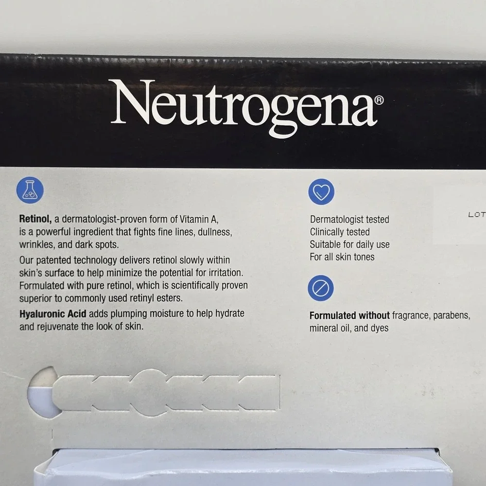 Neutrogena Rapid Wrinkle Repair Retinol Regenerating Cream 1.7 fl oz, 2-pack - Picture 5 of 12